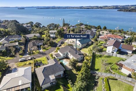 Photo of property in 11 Tui Vale Road, Shelly Park, Auckland, 2014