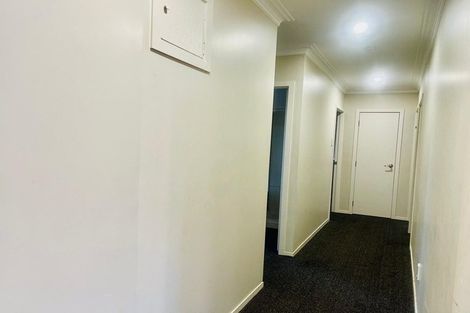 Photo of property in 96 Beaumonts Way, Manurewa, Auckland, 2102