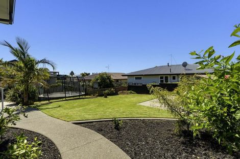 Photo of property in 14 Ngahere Street, Otumoetai, Tauranga, 3110
