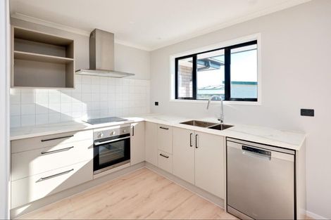 Photo of property in 11 Dolcetto Place, Pokeno, 2402