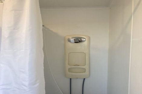 Photo of property in Shakespeare Flats, 8/48 Merton Street, Trentham, Upper Hutt, 5018