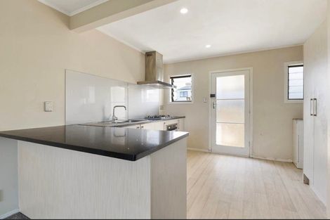 Photo of property in 4/8 Maunu Road, Papatoetoe, Auckland, 2025