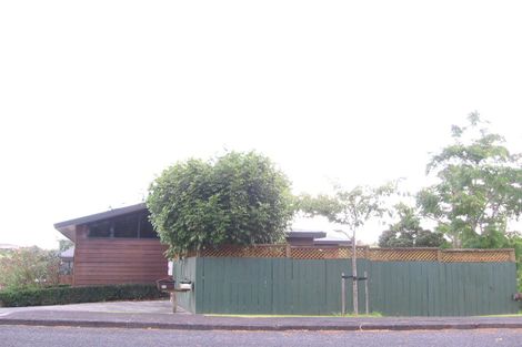 Photo of property in 1/36 Sherwood Avenue, Te Atatu South, Auckland, 0610