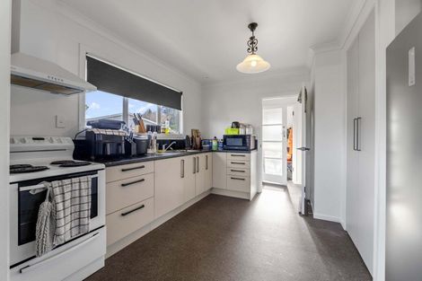 Photo of property in 148 South Road, Spotswood, New Plymouth, 4310