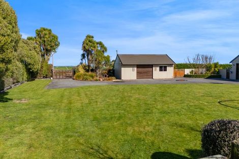 Photo of property in 355 Ngawhini Road, Hawera, 4674