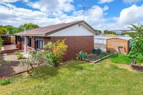 Photo of property in 25 Cromwell Drive, Fitzroy, Hamilton, 3206