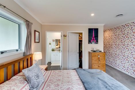 Photo of property in 1111b Karamu Road North, Mayfair, Hastings, 4122