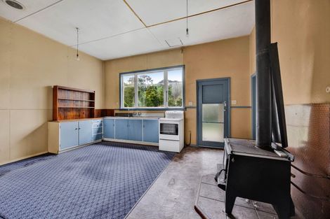 Photo of property in 568 Morea Road, Ararata, Hawera, 4674