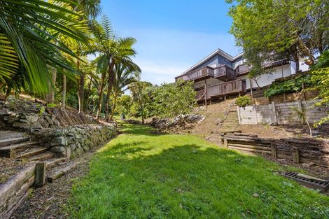 Photo of property in 26 Pickwick Parade, Mellons Bay, Auckland, 2014