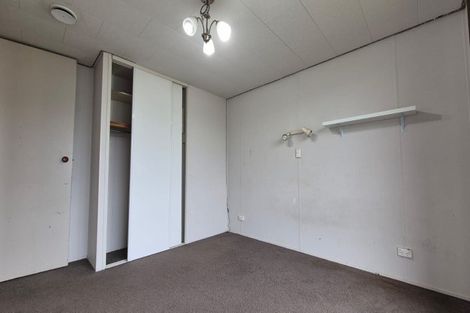 Photo of property in 1/29 Devonshire Road, Unsworth Heights, Auckland, 0632