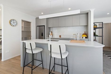 Photo of property in 15 Kaitiaki Drive, Clarks Beach, 2122