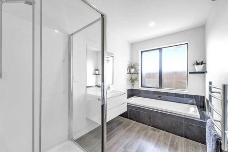 Photo of property in 48c Lewis Crescent, Rolleston, 7614