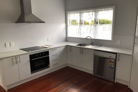 Photo of property in 18 Masters Avenue, Hillcrest, Hamilton, 3216