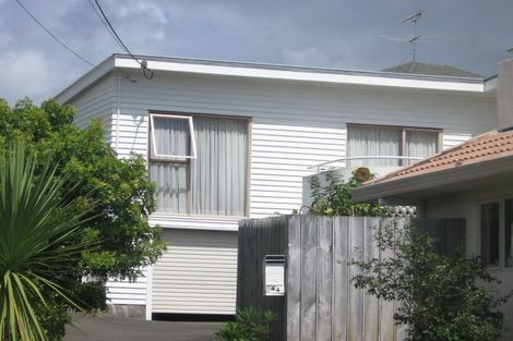 Photo of property in 1/44 Quebec Road, Milford, Auckland, 0620