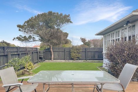 Photo of property in 37 Nuffield Avenue, Marewa, Napier, 4110