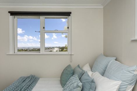 Photo of property in 25 Hanlon Street, Halfway Bush, Dunedin, 9010