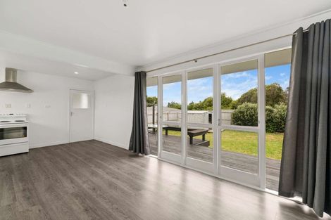 Photo of property in 20 Rata Street, Waiuku, 2123