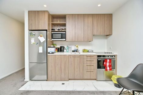 Photo of property in 2/466 Hagley Avenue, Christchurch Central, Christchurch, 8011