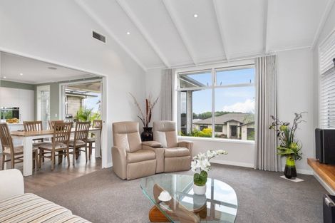 Photo of property in 5 Damien Place, Ohauiti, Tauranga, 3112