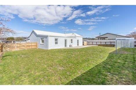 Photo of property in 22 Clutha Street, Alexandra, 9320