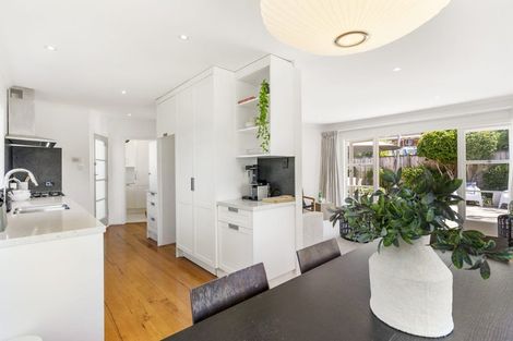 Photo of property in 6 Dell Way, Bucklands Beach, Auckland, 2014