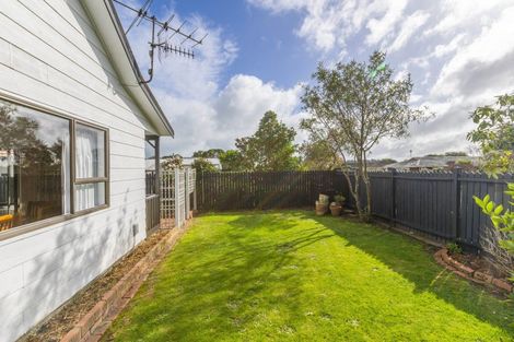 Photo of property in 23 Kanawa Street, Waikanae, 5036
