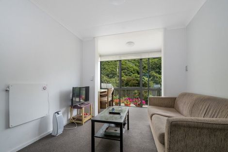 Photo of property in 4/3 Angle Street, Picton, 7220