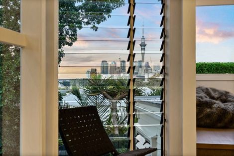 Photo of property in 15 Paget Street, Freemans Bay, Auckland, 1011