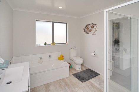 Photo of property in 7 Retallick Way, Amberley, 7410