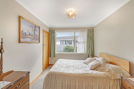 Photo of property in 61 Boston Avenue, Hornby, Christchurch, 8042