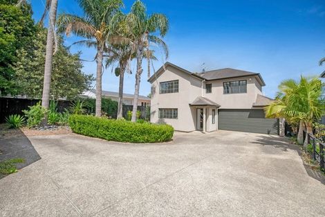 Photo of property in 1/24 James Street, Bayview, Auckland, 0629