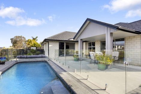 Photo of property in 48 Cassinia Close, Papamoa Beach, Papamoa, 3118