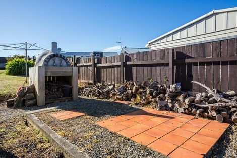 Photo of property in 4 Gaff Place, Whitby, Porirua, 5024