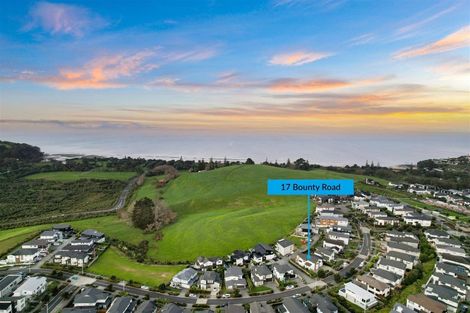 Photo of property in 17 Bounty Road, Long Bay, Auckland, 0630