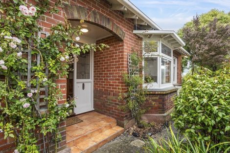 Photo of property in 160 Kenmure Road, Kenmure, Dunedin, 9011