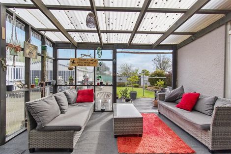 Photo of property in 16 Coronation Street, Waimate, 7924