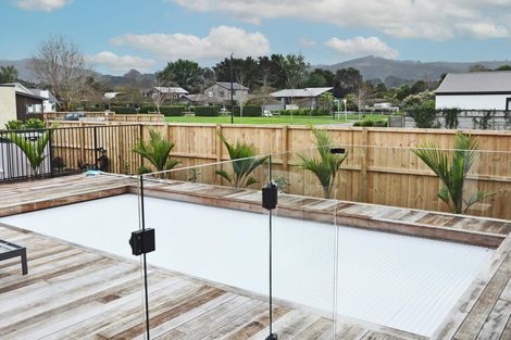 Photo of property in 52 Sandpiper Avenue, Point Wells, 0986