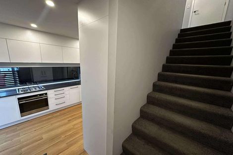 Photo of property in 4 Gloaming Lane, Wallaceville, Upper Hutt, 5018