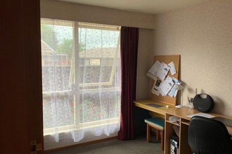 Photo of property in 28 Springmead Place, Hornby, Christchurch, 8042