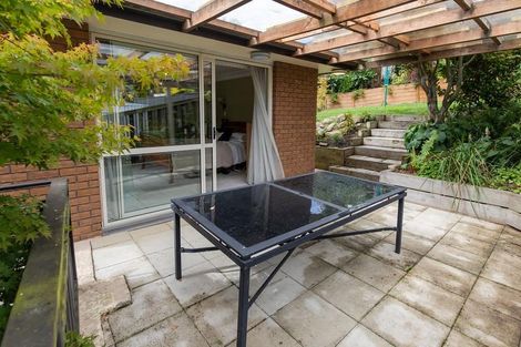 Photo of property in 77 Glenross Street, Glenross, Dunedin, 9011