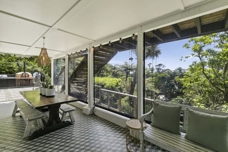 Photo of property in 85 Maungaraki Road, Korokoro, Lower Hutt, 5012