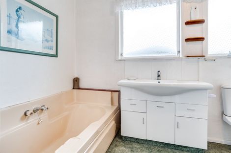 Photo of property in 22 Coventry Avenue, Tamatea, Napier, 4112