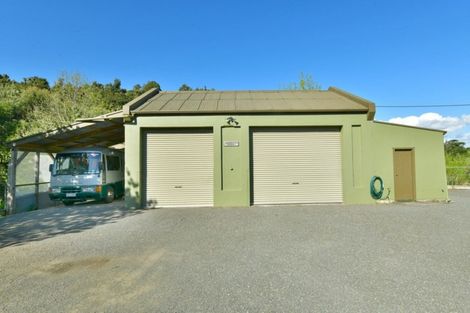 Photo of property in 716 Tahekeroa Road, Tahekeroa, Kaukapakapa, 0873