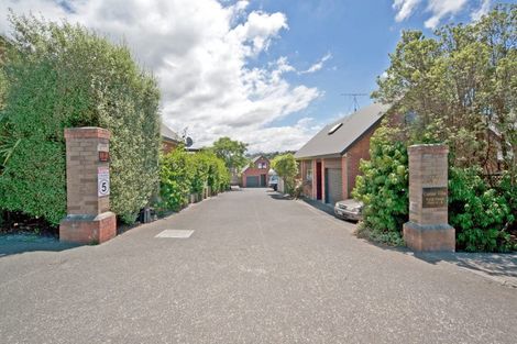Photo of property in 17/37 Fields Parade, Oteha, Auckland, 0632