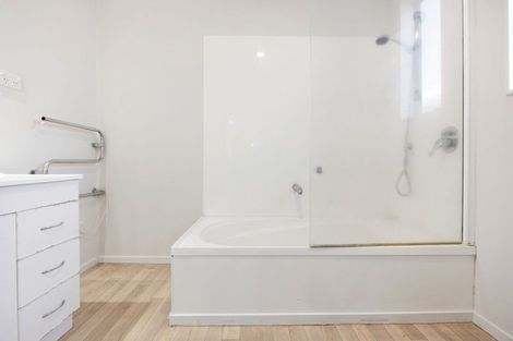 Photo of property in 4 Mount View Road, Melville, Hamilton, 3206