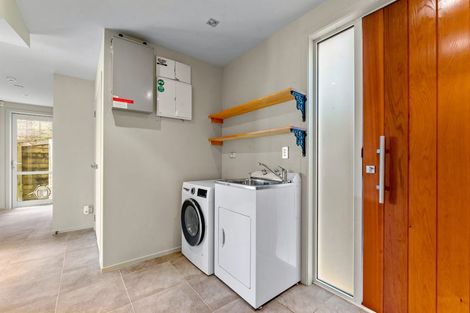 Photo of property in 87 M Greenwood Road, Leigh, 0972