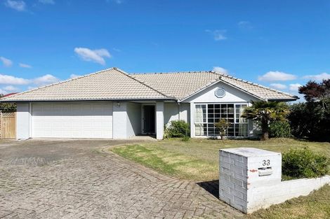 Photo of property in 33 Palmcrest Grove, Highland Park, Auckland, 2010