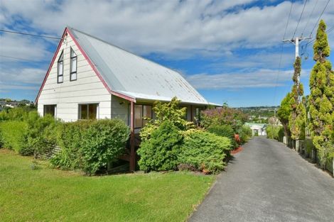 Photo of property in 22 Tindalls Bay Road, Tindalls Beach, Whangaparaoa, 0930