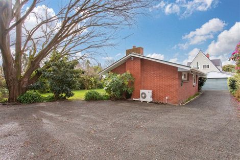 Photo of property in 30a Wroxton Terrace, Merivale, Christchurch, 8014
