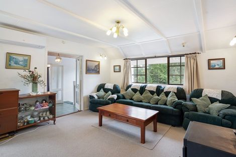 Photo of property in 14 Traffic Road, Greenhithe, Auckland, 0632